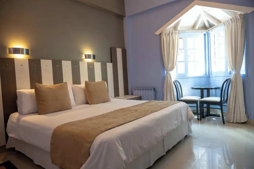Portezuelo Hotel - Image 1