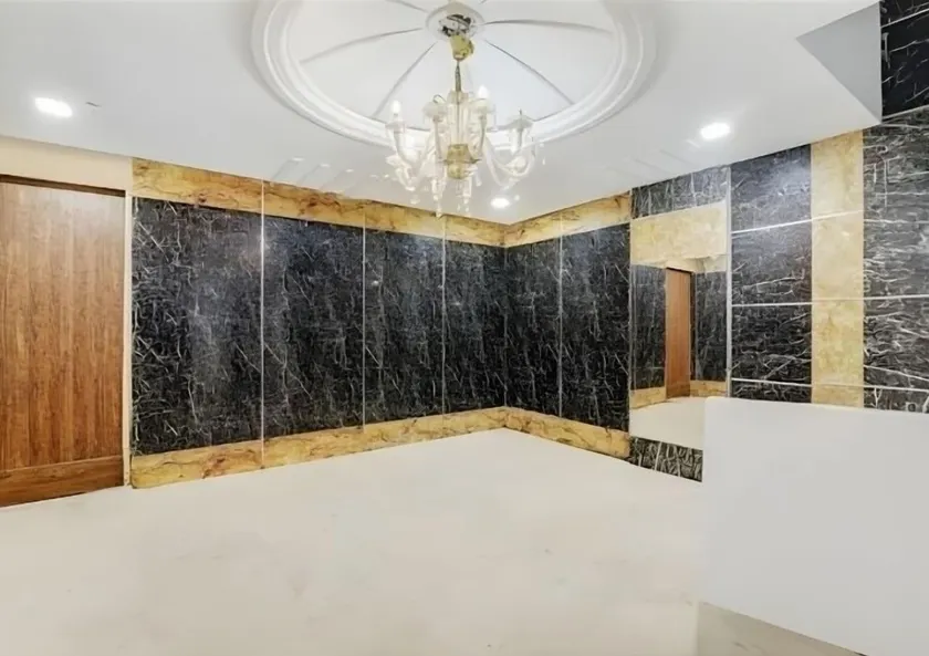 Hotel Vishwanath Palace - Lobby