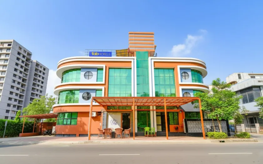 Fabhotel Siddharth Corporate - Image 1