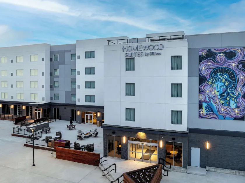 Homewood Suites By Hilton Newport Cincinnati - Image 1