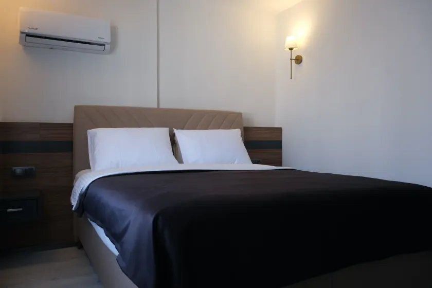 Üstün Hotel Alsancak - Image 1