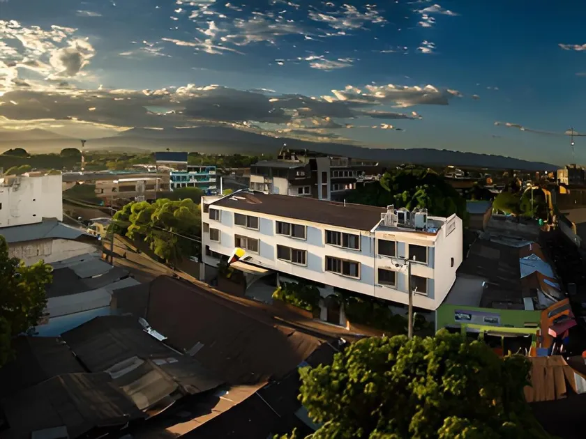 Hotel Chicala - Image 1