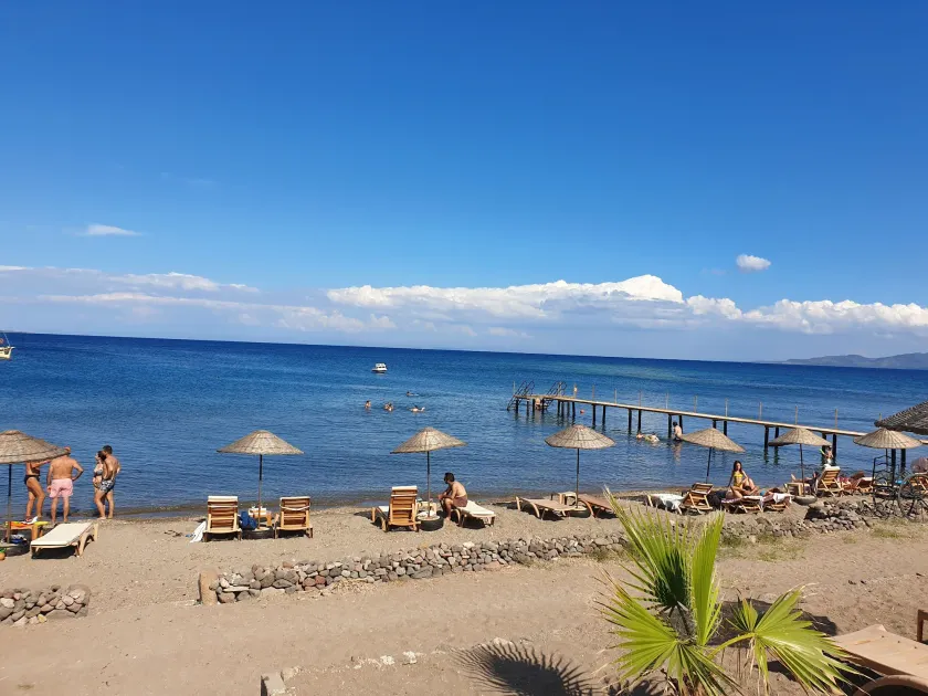 Assos Batık İskele Beach Hotel - Image 1