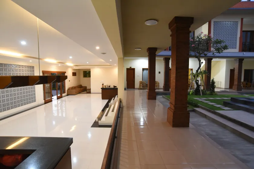 Tom's Inn Pecatu - Lobby