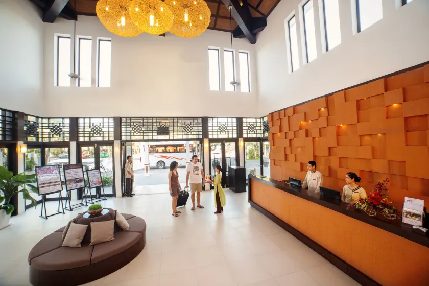 Hoi An Beach Resort - Lobby