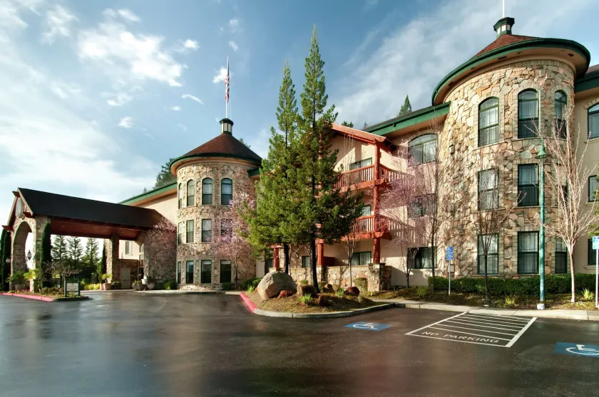 Hilton Santa Cruz/Scotts Valley - Image 1