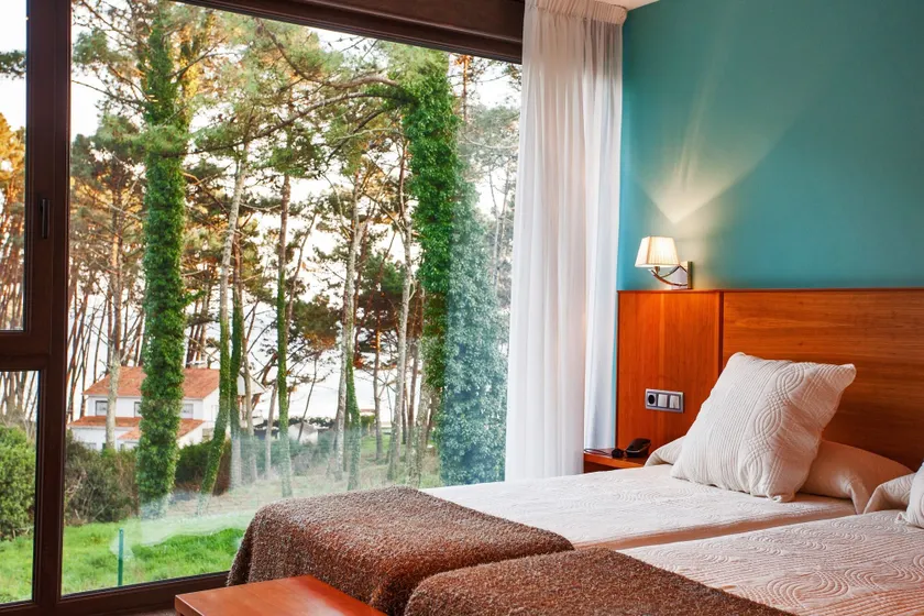 Hotel Alén do Mar - Image 1