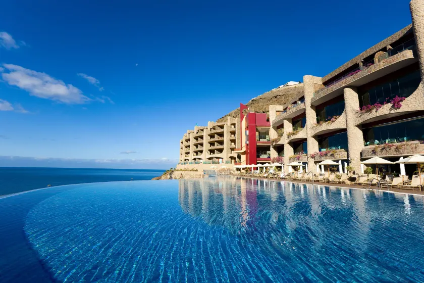 Gloria Palace Royal Hotel & Spa - Image 1