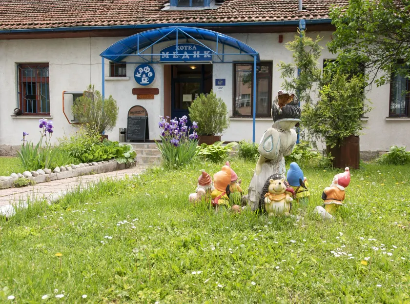 Medic Hotel - Image 1
