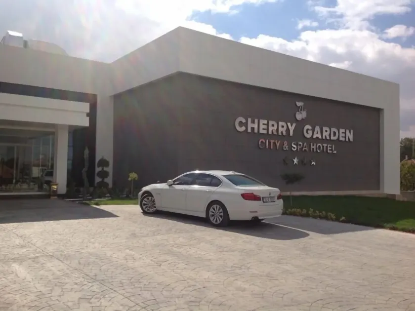 Cherry Garden City & Spa Hotel - Image 1
