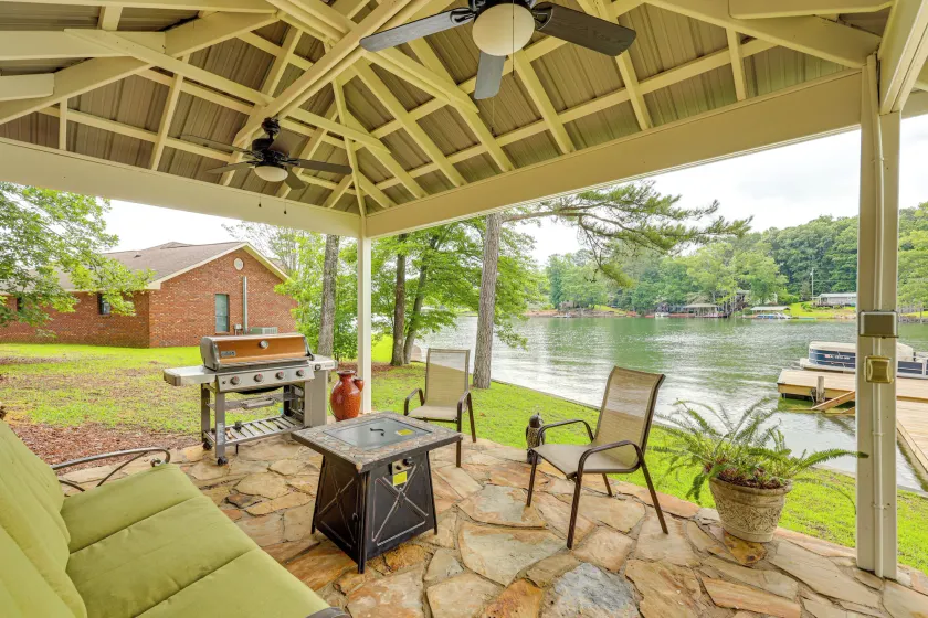 Waterfront Gem on Lake Martin w/ Kayaks & Dock! - Interiør