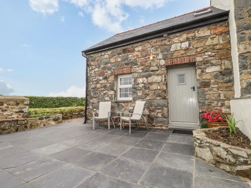 Post Office Cottage - Image 1