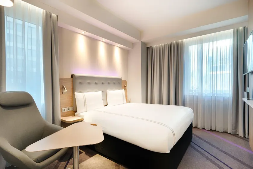 Premier Inn Frankfurt Westend - Image 1