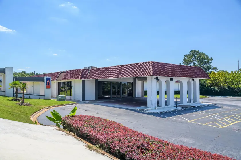 Motel 6 Stockbridge, GA – Hwy 138 W - Image 1