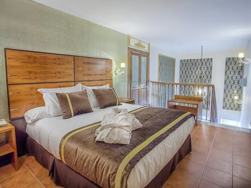 Hotel Rosaleda Don Pedro - Image 1