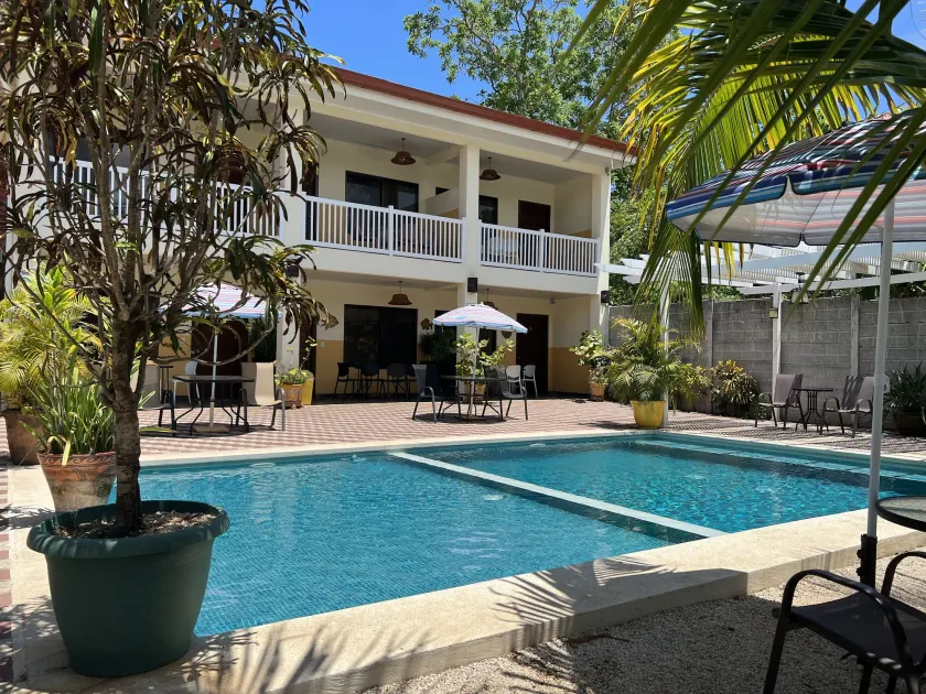 Cabinas El Colibri, Apart Hotel - Image 1