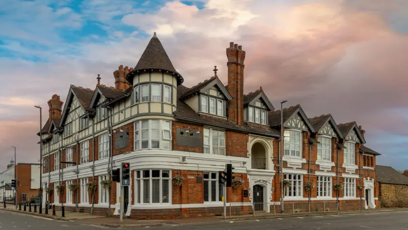Best Western The Plough Hotel - Image 1