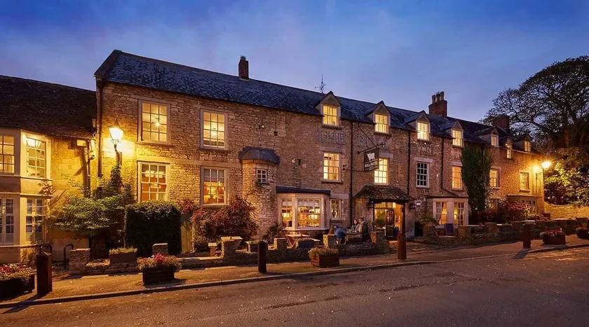 The Bull Hotel - Image 1
