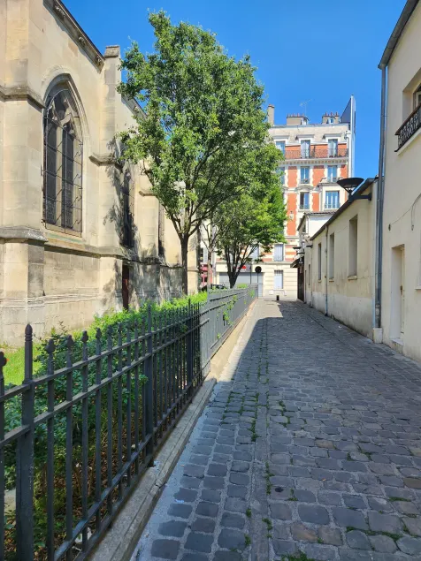 Le Saint Christophe - Mairie d'Aubervilliers ligne 12 - Image 1