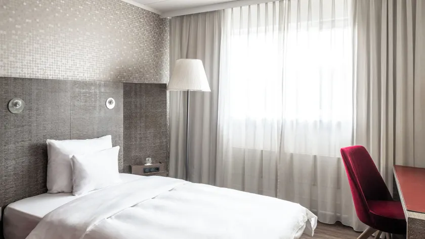 Pentahotel Kassel - Image 1
