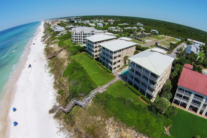 3 by the Sea 3 Bedroom Holiday Home by Five Star Properties - Image 1