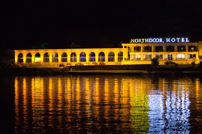 Northdoor Hotel - Image 1