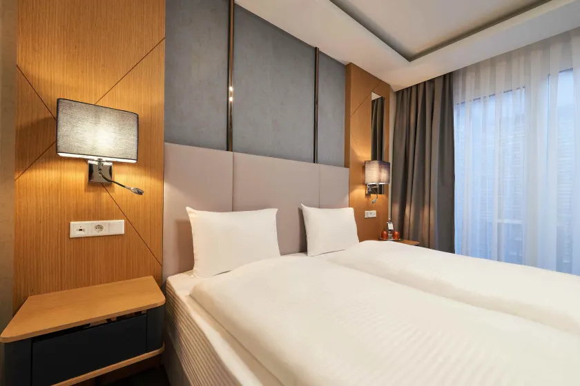 WENS Hotel - Image 1