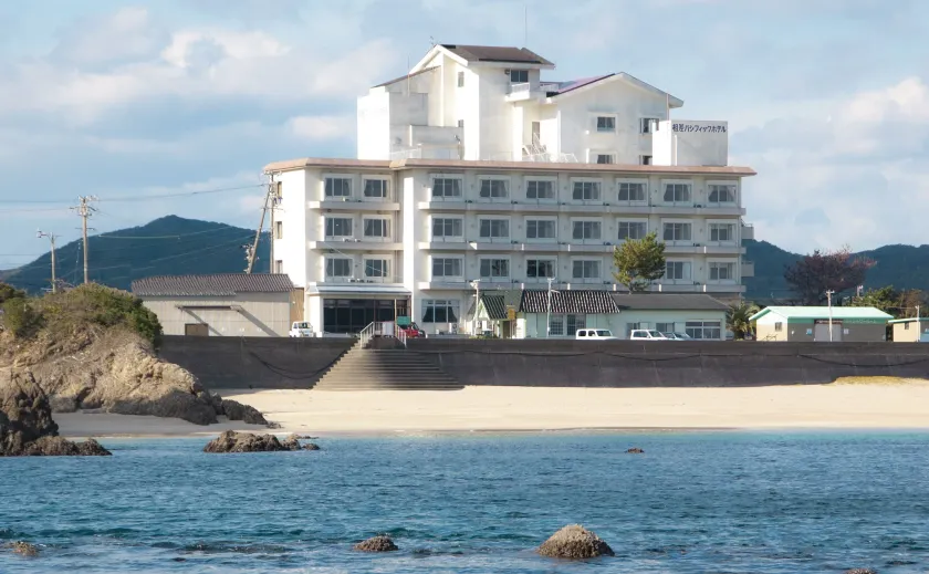 Osatsu Pacific Hotel - Image 1