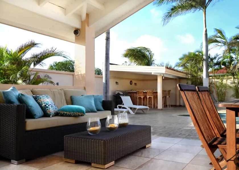 Bubali Villa - Just a 2-minute drive to Eagle Beach - Image 1