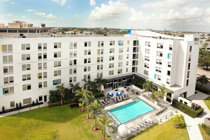 Aloft by Marriott Miami Doral - Image 1