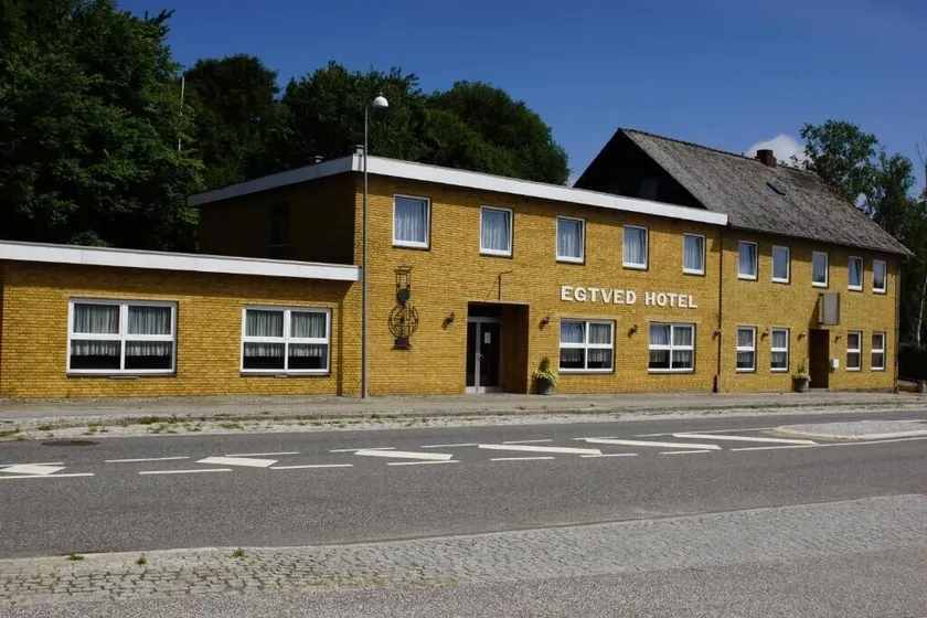 Egtved Hotel - Image 1