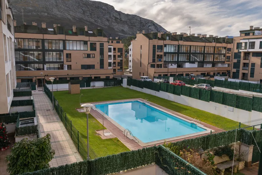 La Xalda, apartamento con piscina a 10 km de Llanes VUT-687-AS - Image 1