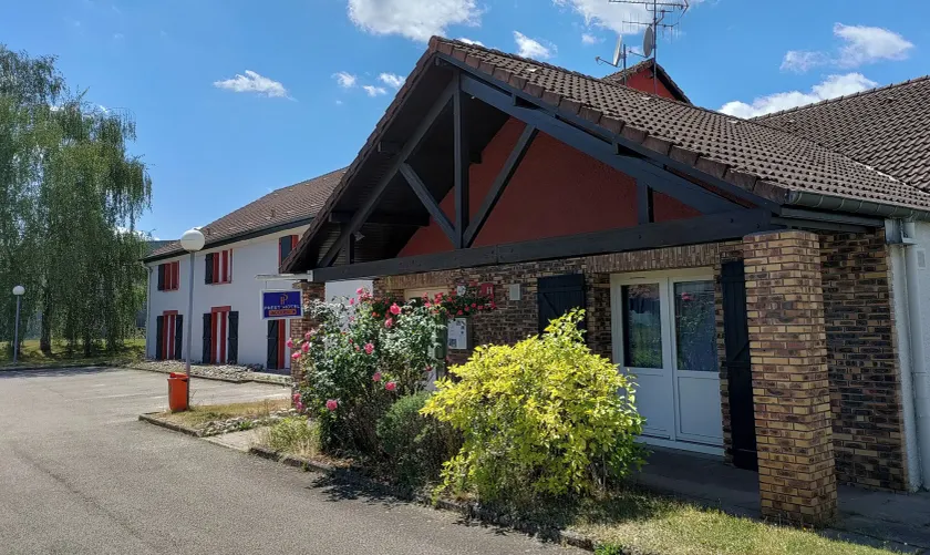 Prest'Hôtel Epinal Chavelot - Image 1
