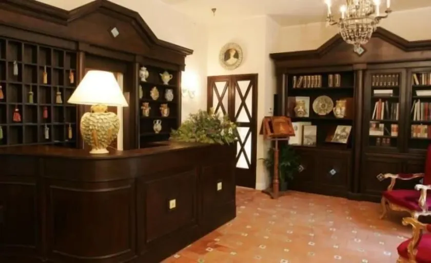 Hotel Villa Dorata - Image 1