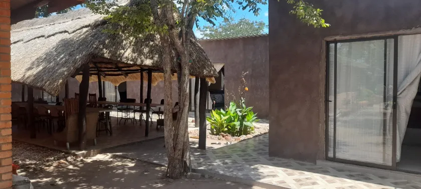 Hwange National Park Guest House - Lobby sitting area
