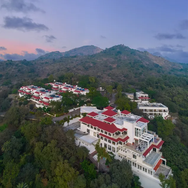 Sterling Mount Abu - Image 1