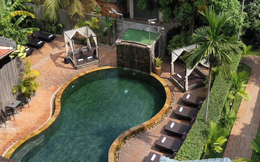 Central Privilege Hotel - Image 1