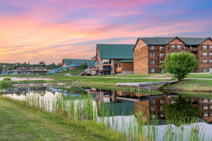 Three Bears Waterpark Resort Near Tomah, Ascend Collection Hotel - Image 1