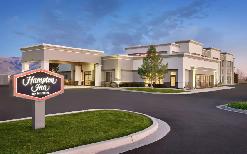 Hampton Inn Tremonton - Image 1