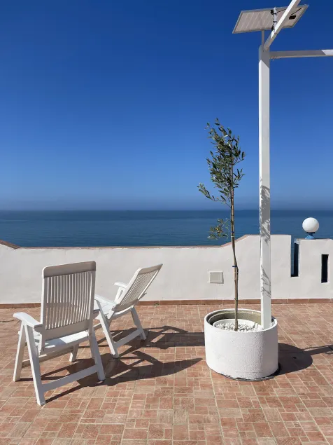 Hotel Miramare Garzia - Image 1