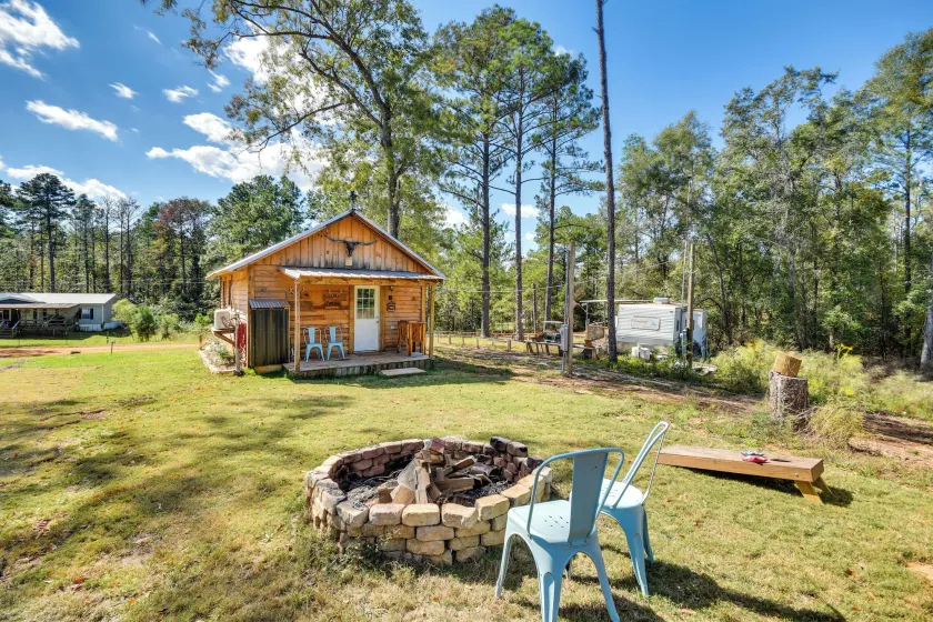 Quaint Abbeville Cabin Studio w/ Gas Grill! - Image 1