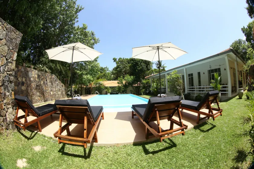 Beach Grove Villas - Image 1