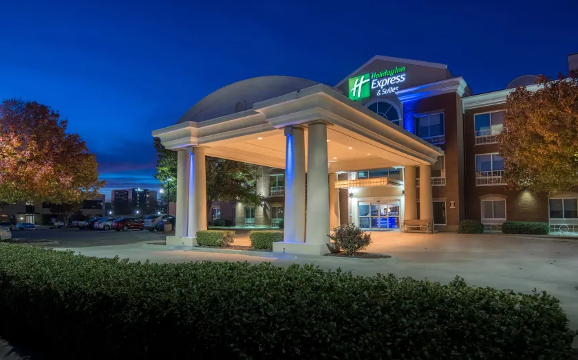 Holiday Inn Express Hotel & Suites Plano West - Frisco by IHG - Image 1