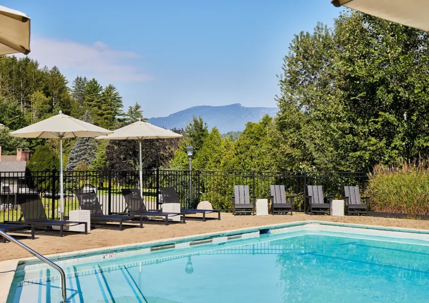 Bluebird Cady Hill Lodge - Image 1