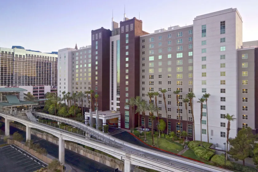 Hilton Grand Vacations Club Flamingo Las Vegas - Image 1