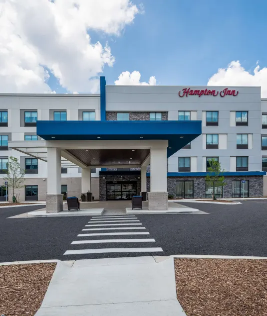 Hampton Inn Detroit Southfield - Image 1