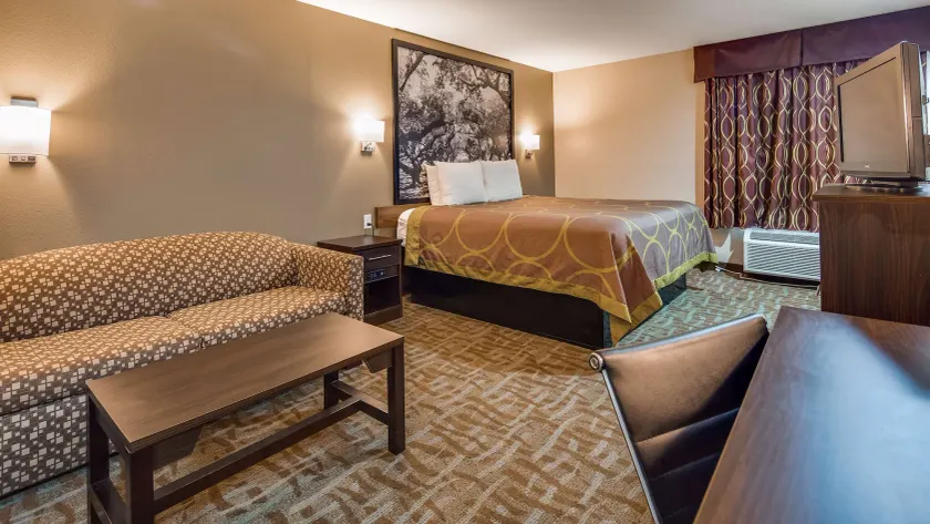 SureStay Hotel by Best Western Alexandria - Image 1