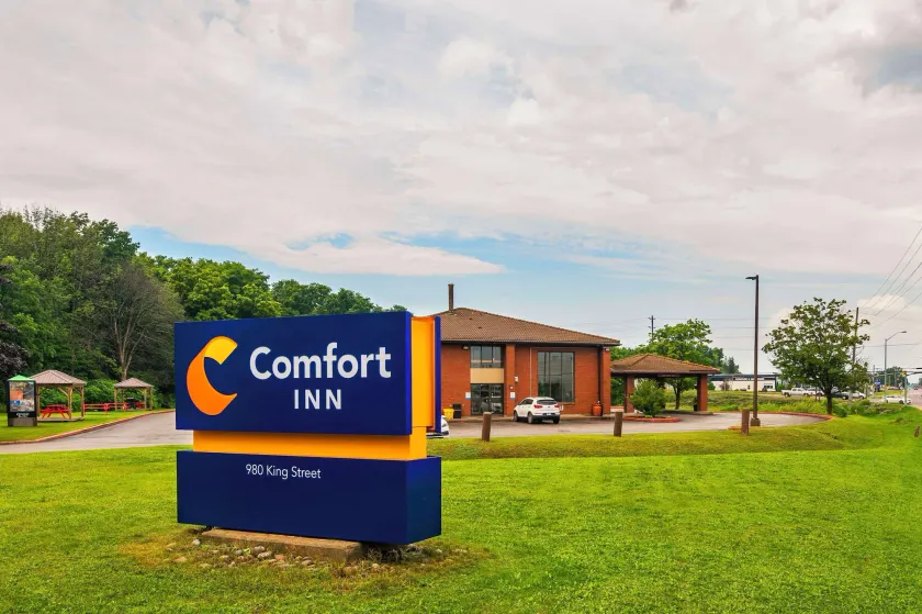 Comfort Inn - Image 1