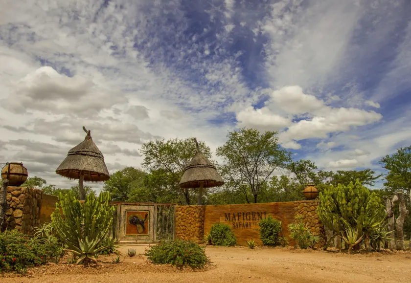 Mafigeni Safari Lodge - Image 1