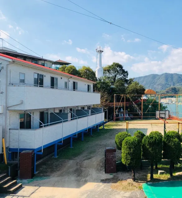 Sea Side Hostel Light House - Image 1